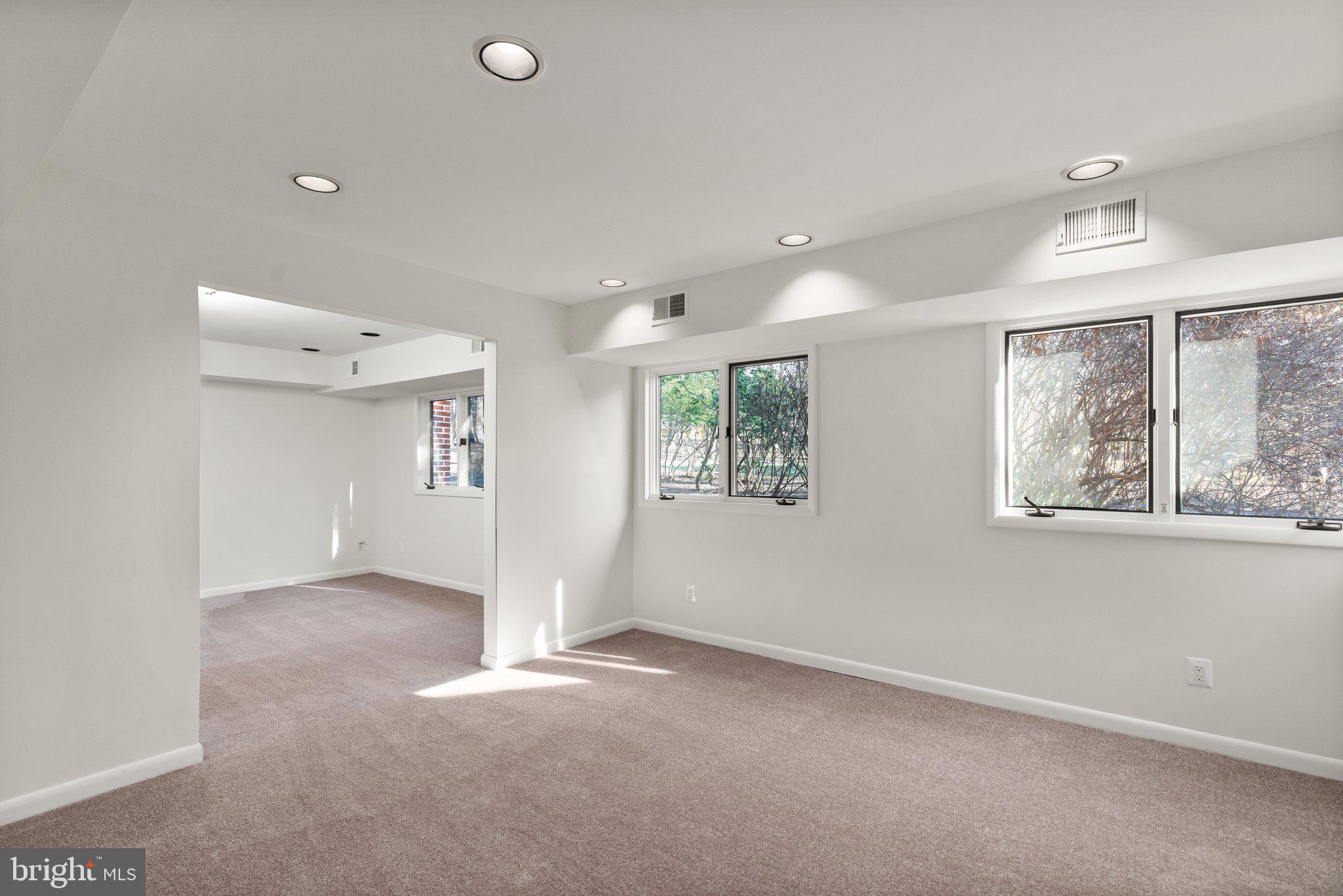 VELVET VALLEY - Residential