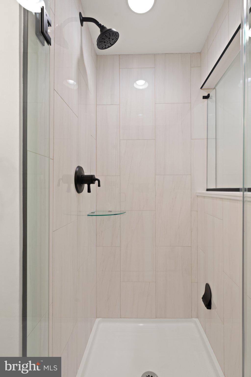 VELVET VALLEY - Residential