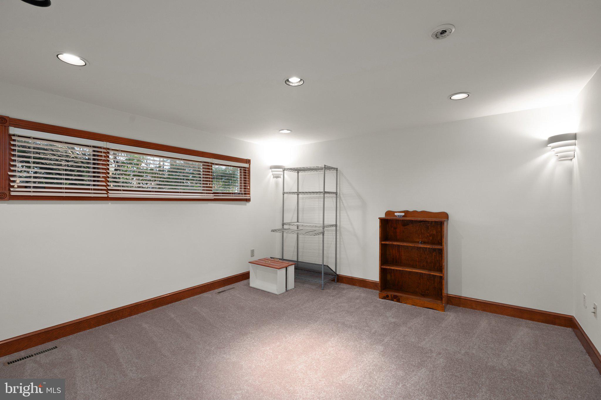 VELVET VALLEY - Residential