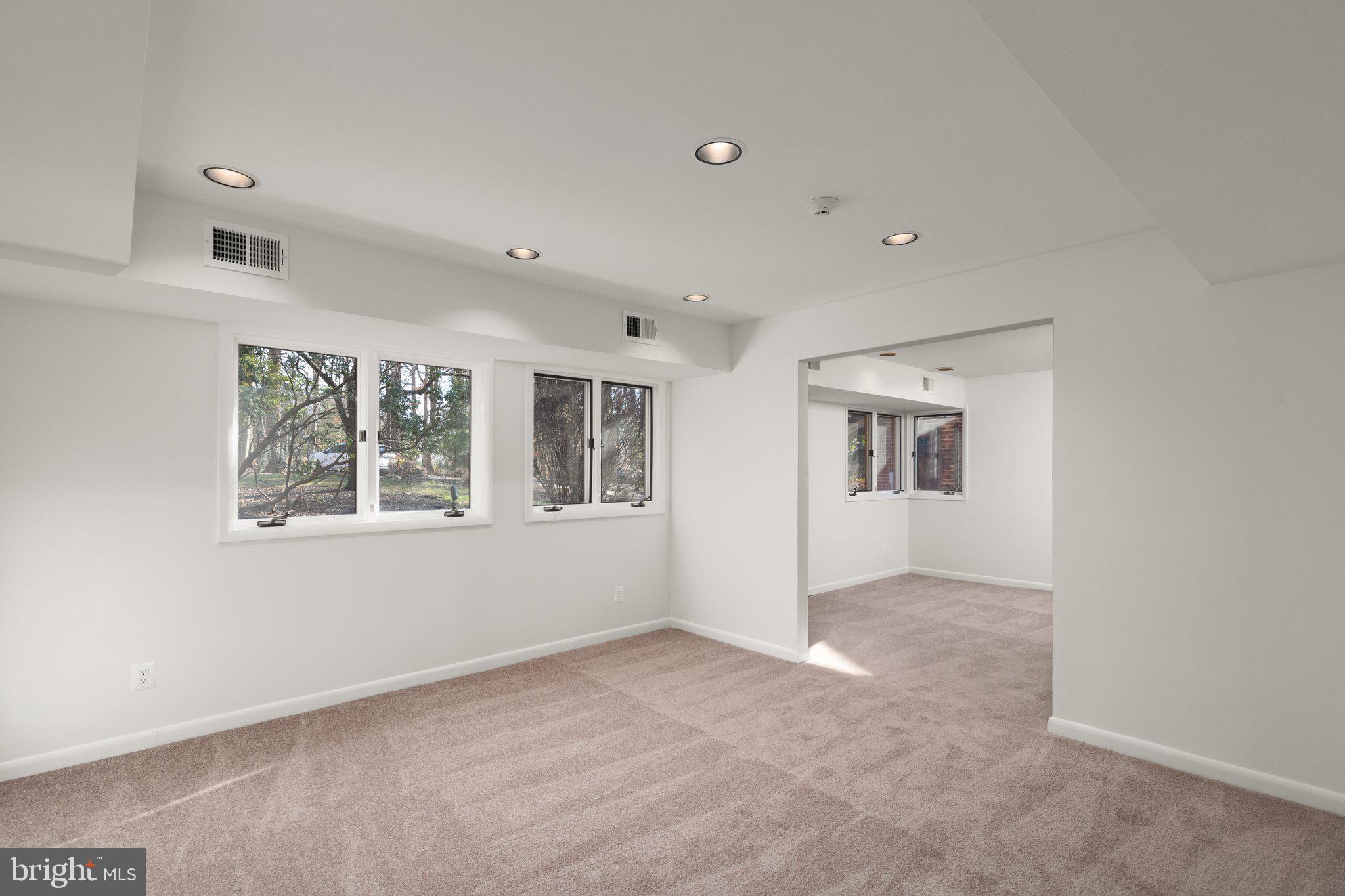 VELVET VALLEY - Residential