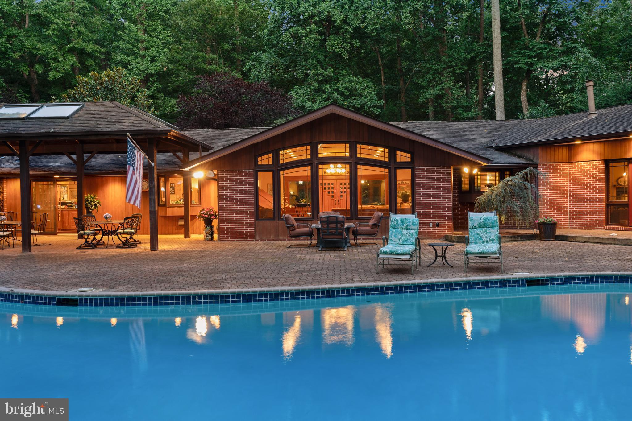 VELVET VALLEY - Residential