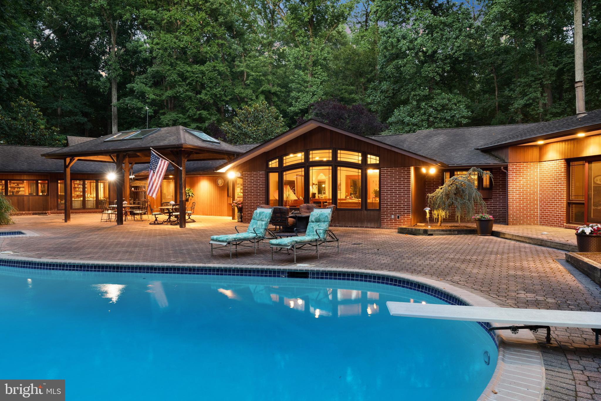 VELVET VALLEY - Residential