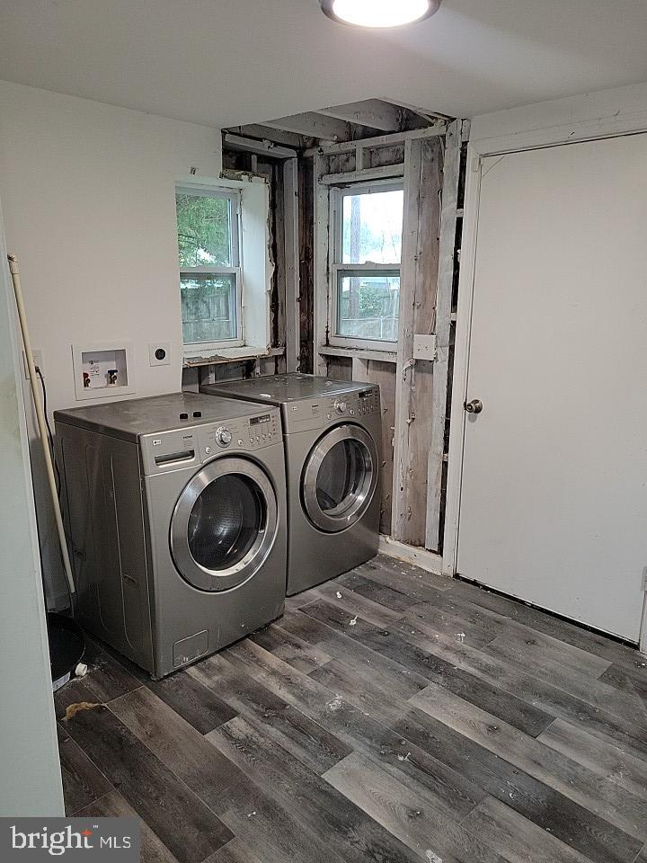 MIDDLE RIVER - Residential