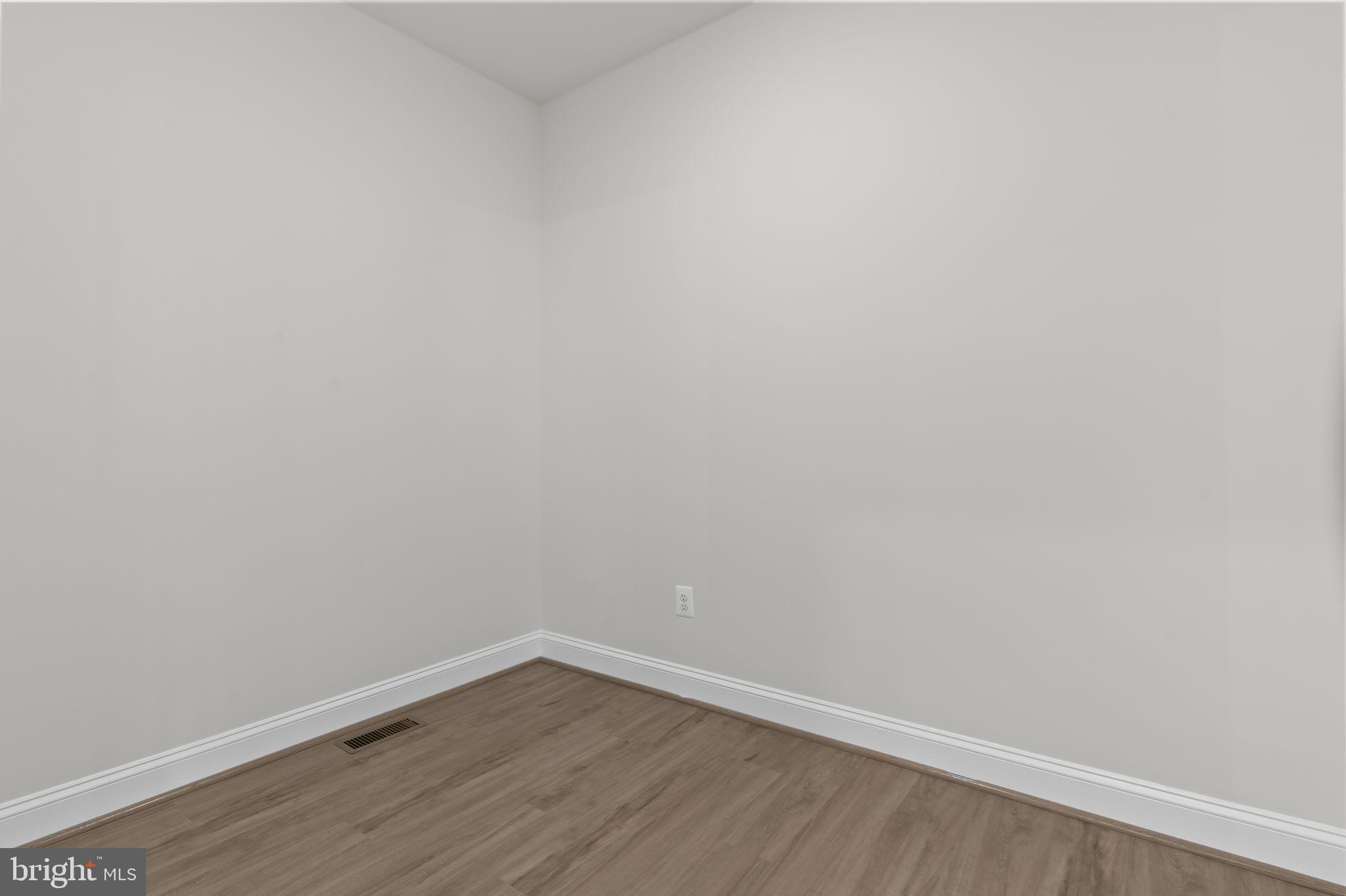 MEADOWS AT TOWN RUN II - Residential