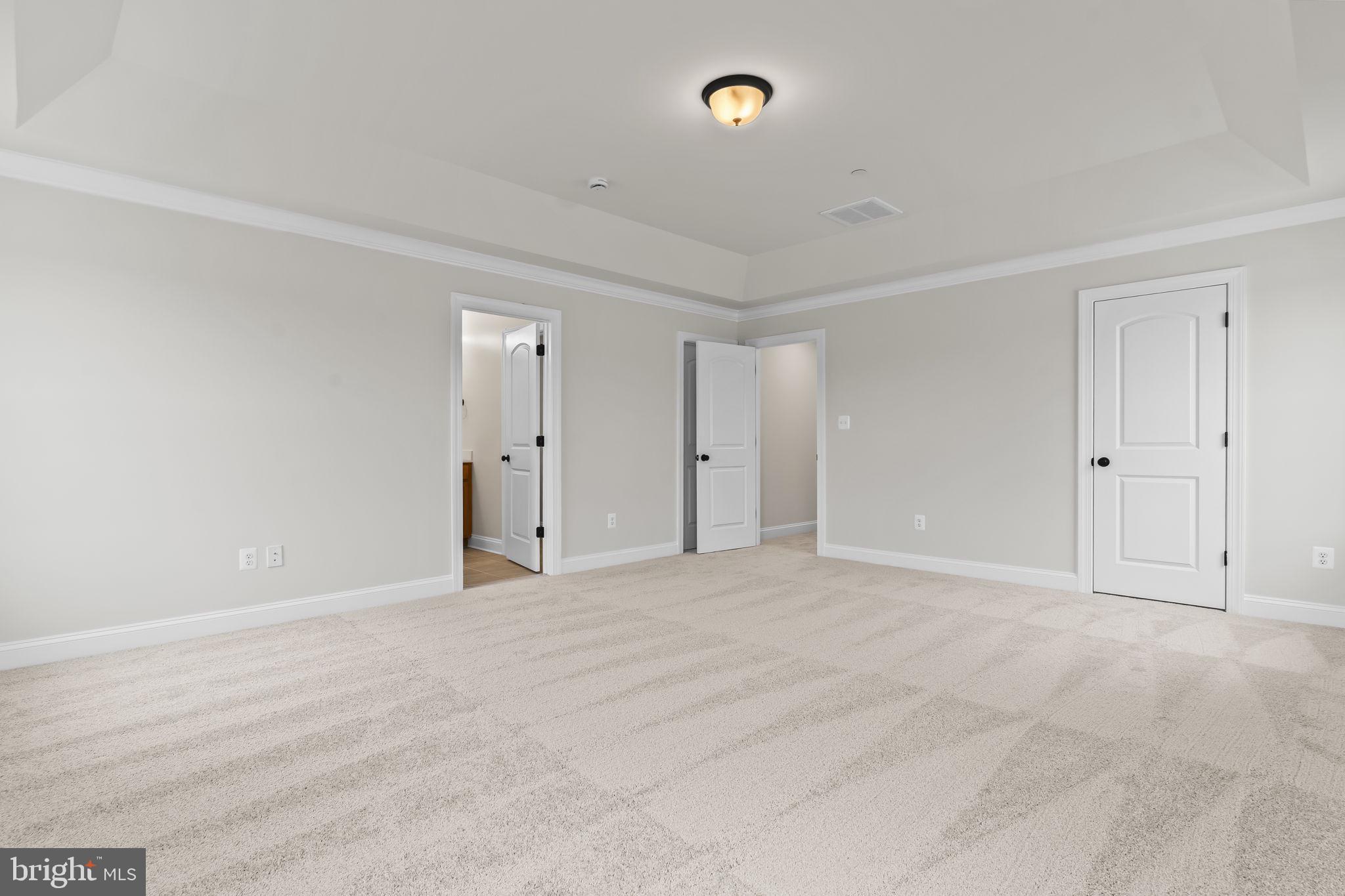 MEADOWS AT TOWN RUN II - Residential