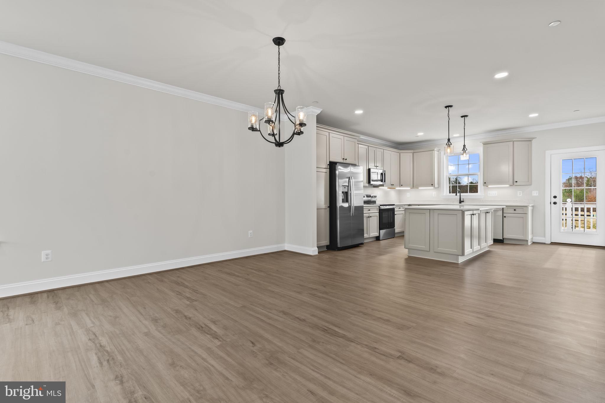 MEADOWS AT TOWN RUN II - Residential