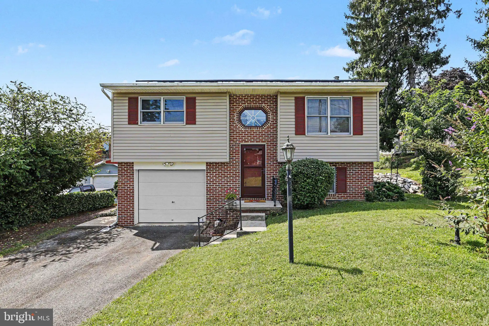 1 Cherry Avenue, Marietta, PA, 17547