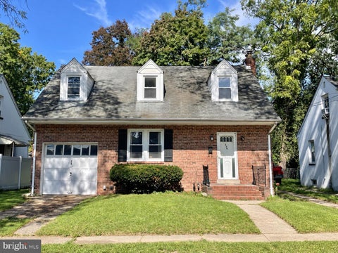 Homes For Sale - 226 Columbia Avenue<br/> TRENTON, NJ 08618