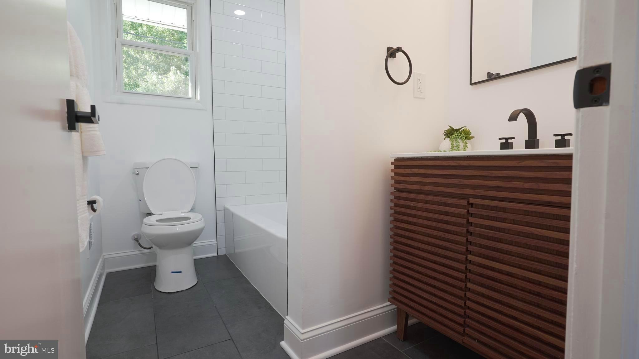 KEEPER HILL - Residential