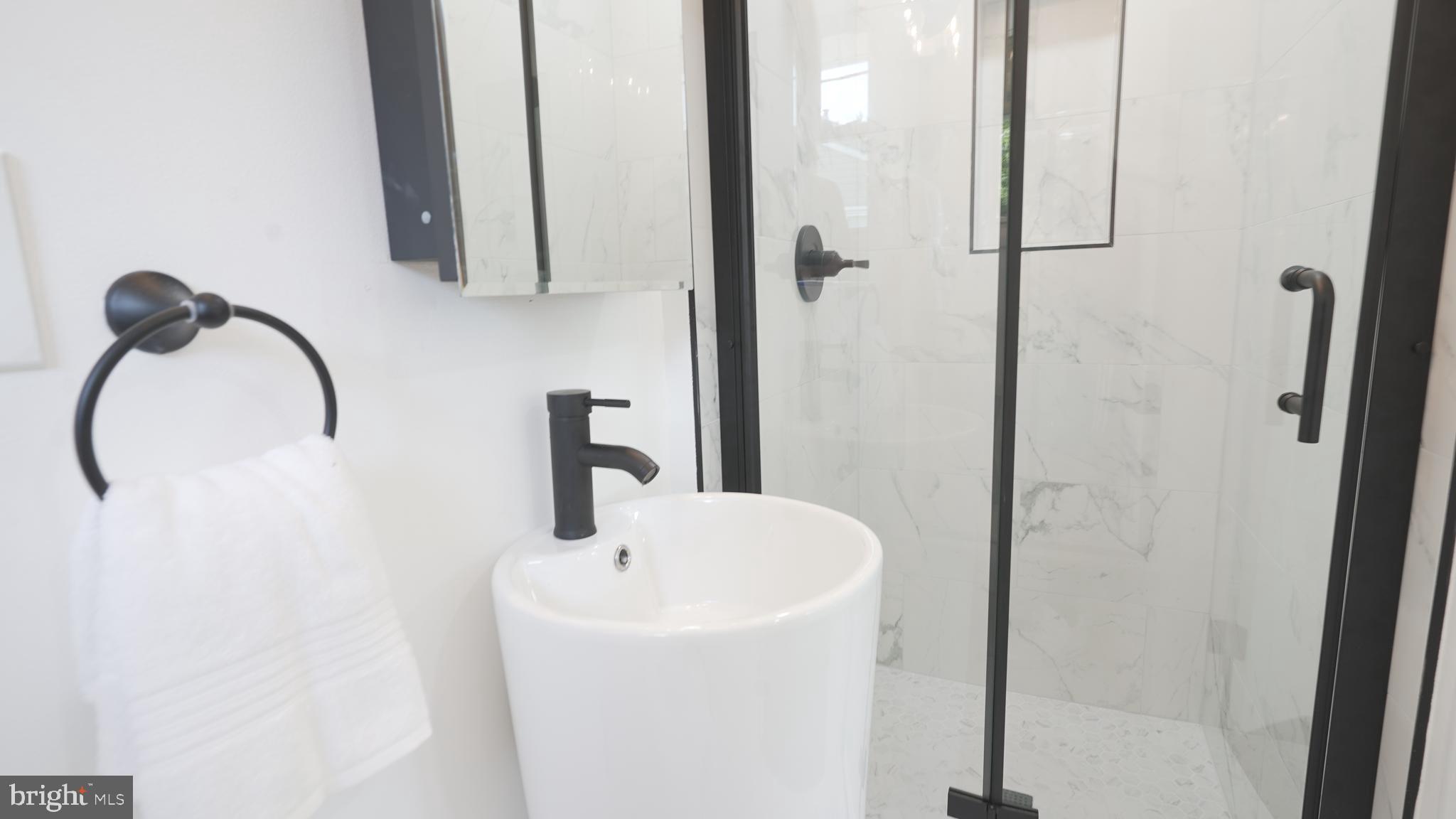 KEEPER HILL - Residential