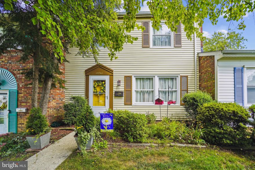 Beautiful town home in Belair Town subdivision in Bowie, walking distance from great shopping, restaurants, and schools! Come see this 3 bed 1.5 bath interior townhouse just minutes from NSA, Fort Meade, Joint Base Andrews, NASA Goddard Space Flight Center, Baltimore, Washington D.C., and Annapolis. This home is well maintained and move-in-ready with a new roof and heating unit as of 2021!  Come see your new home!