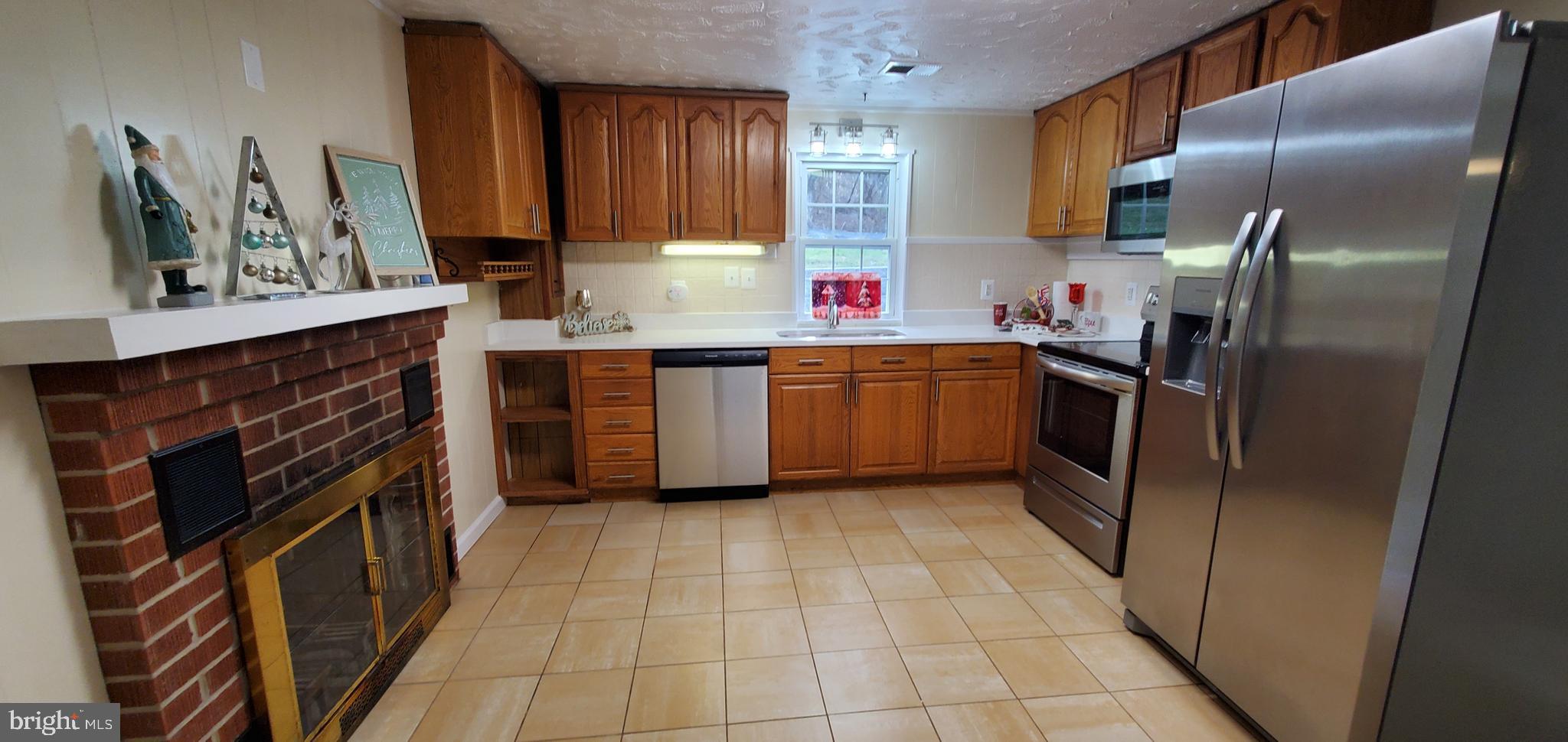 SHEN RIVER ESTATES - Residential