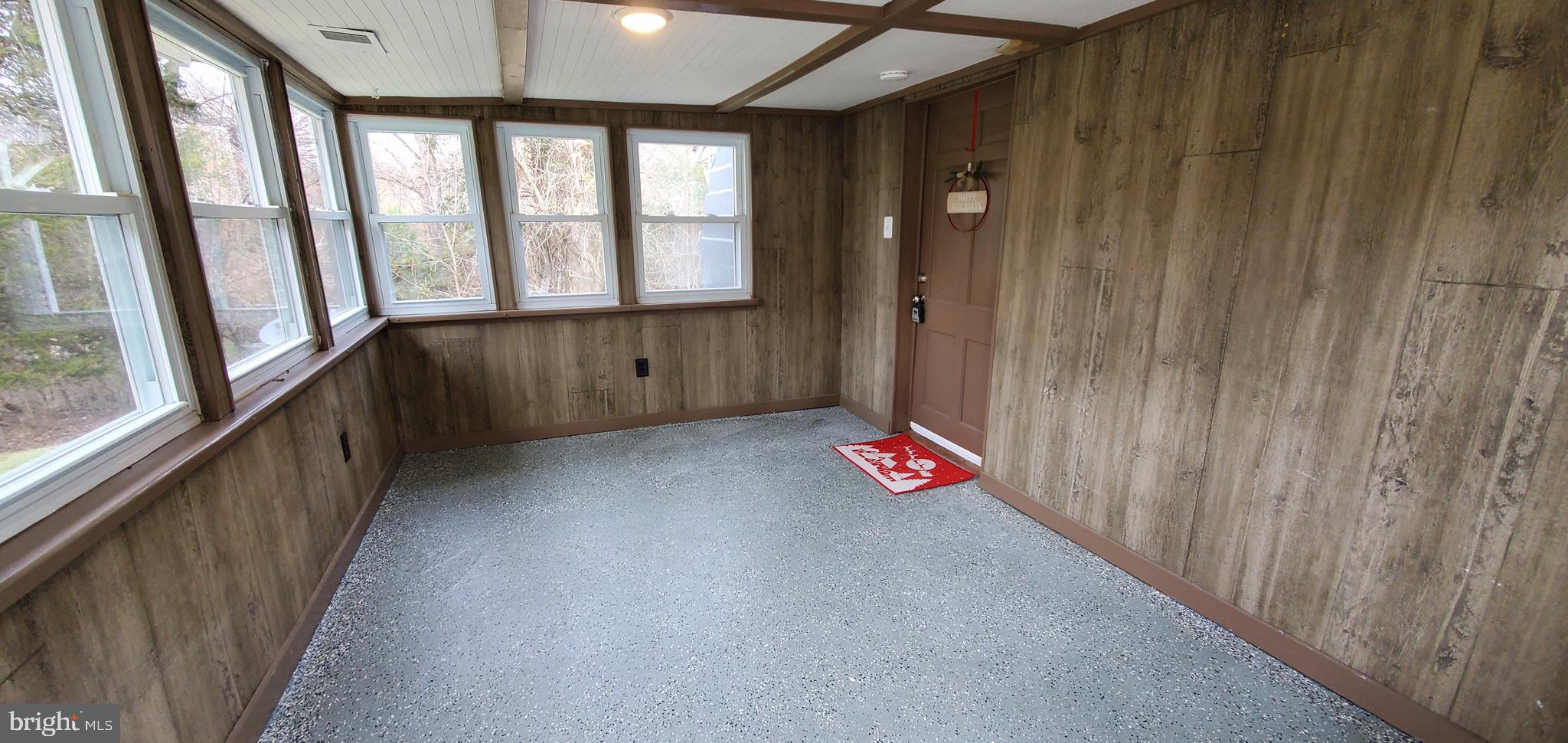 SHEN RIVER ESTATES - Residential
