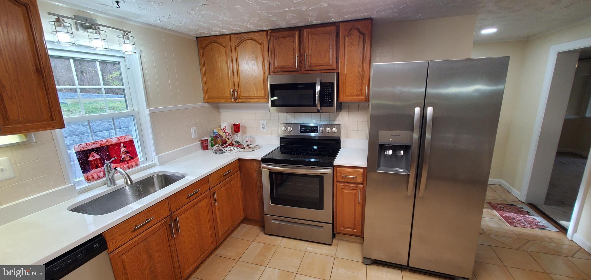 SHEN RIVER ESTATES - Residential