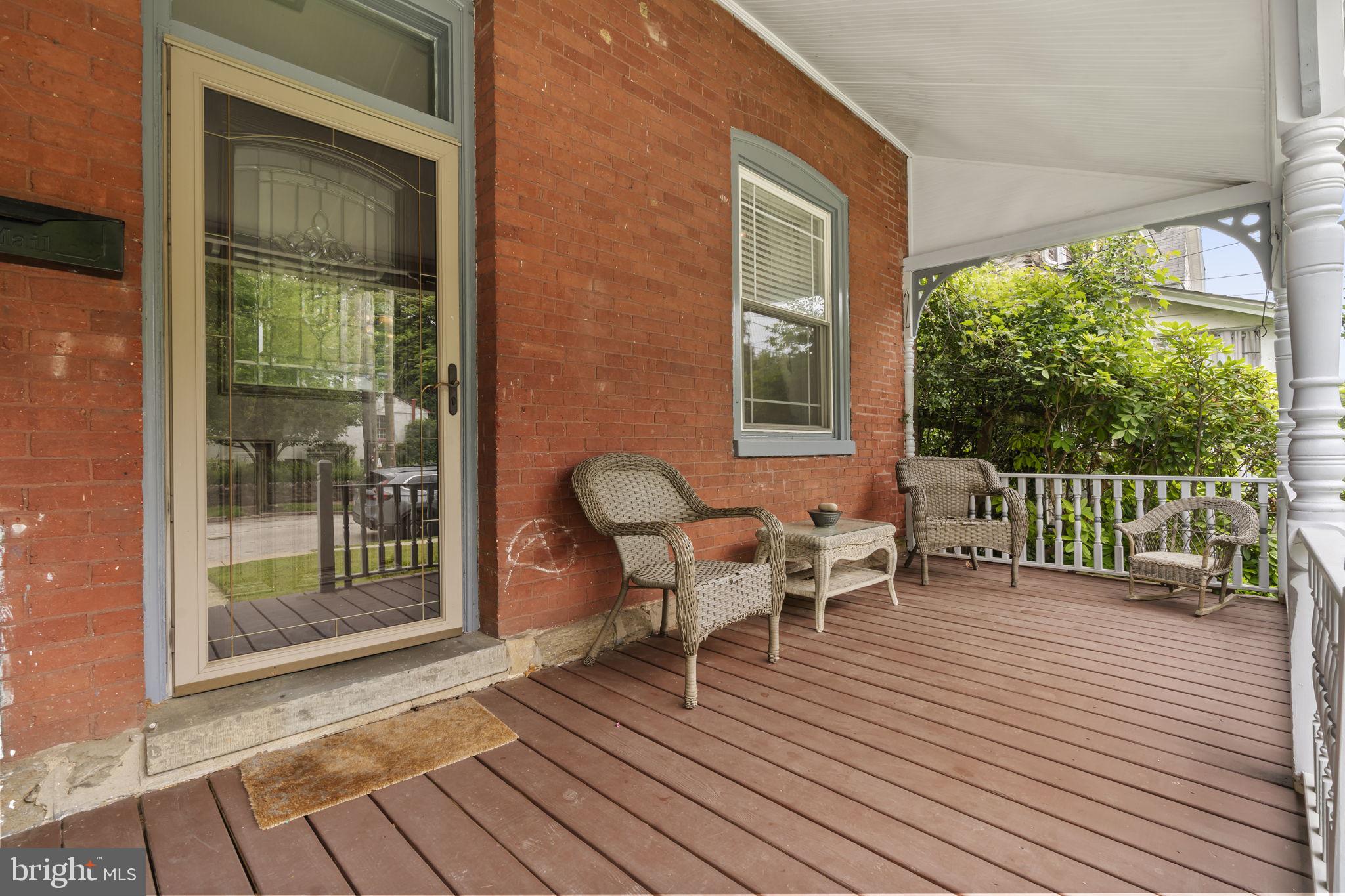 33 WAVERLY ROAD