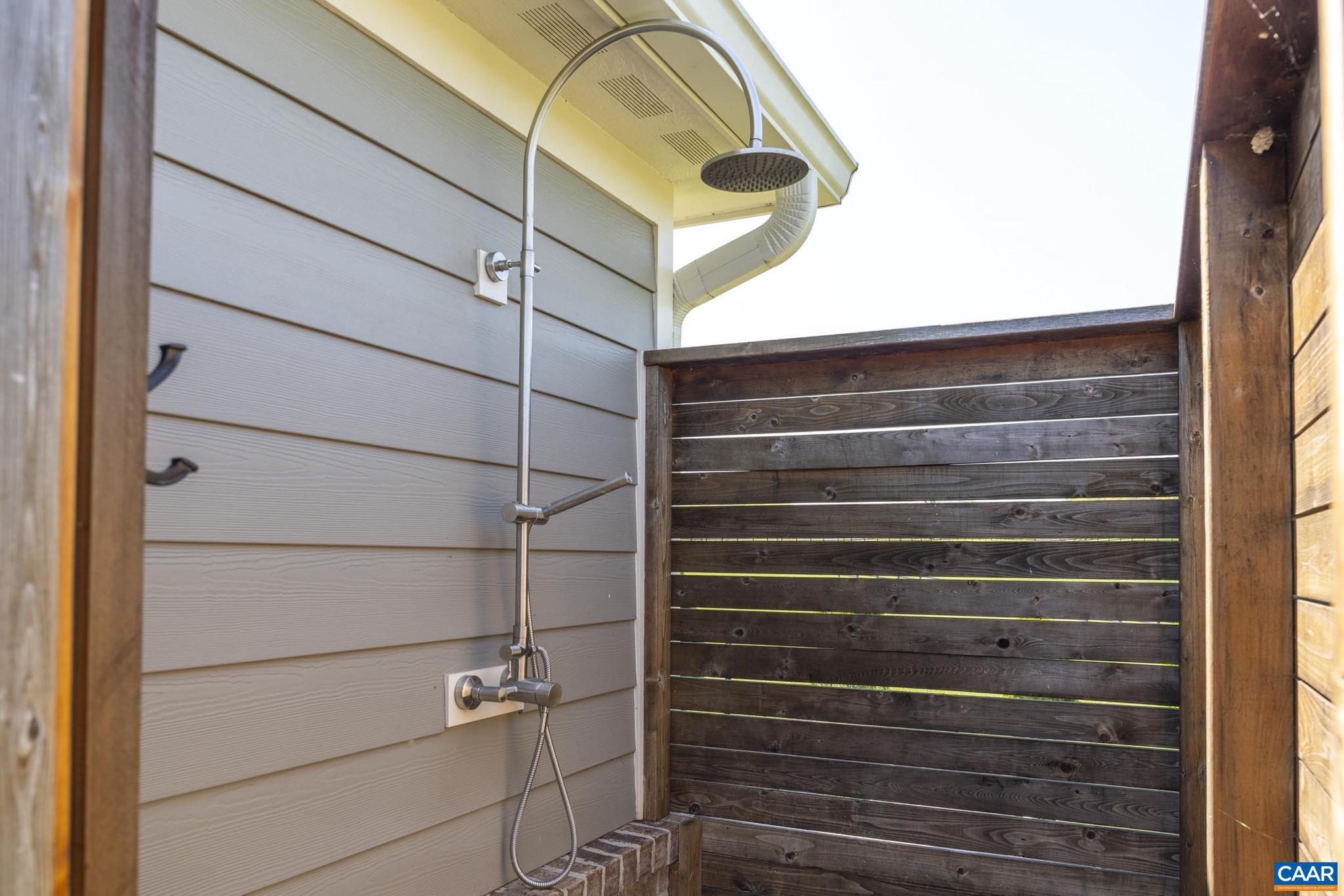 FRAYS GRANT - Residential