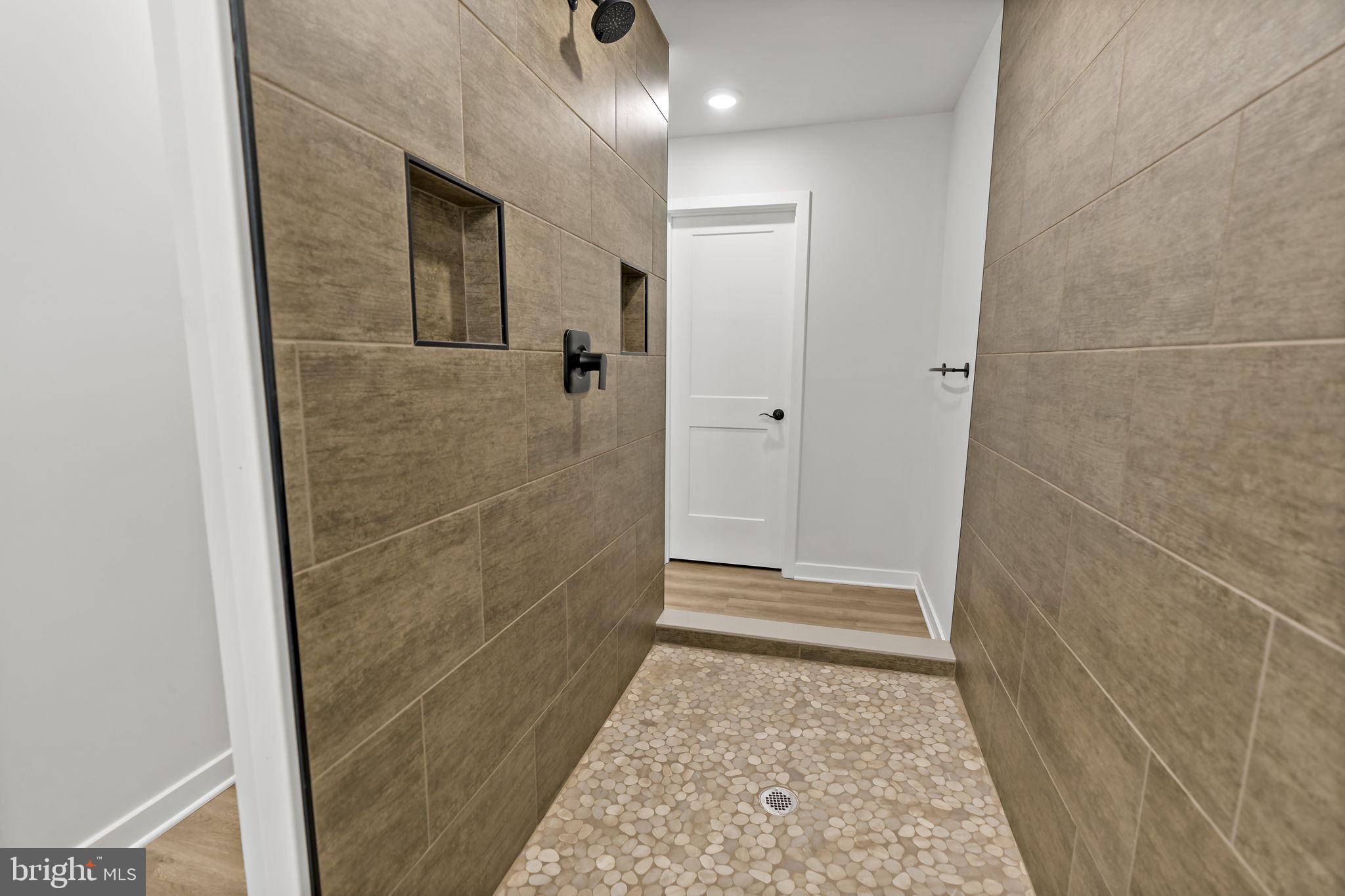 SILO ACRES - Residential