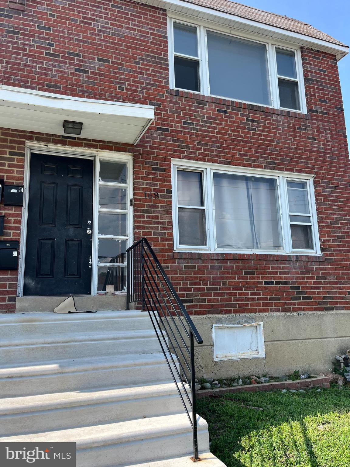 168 N BONSALL AVENUE
