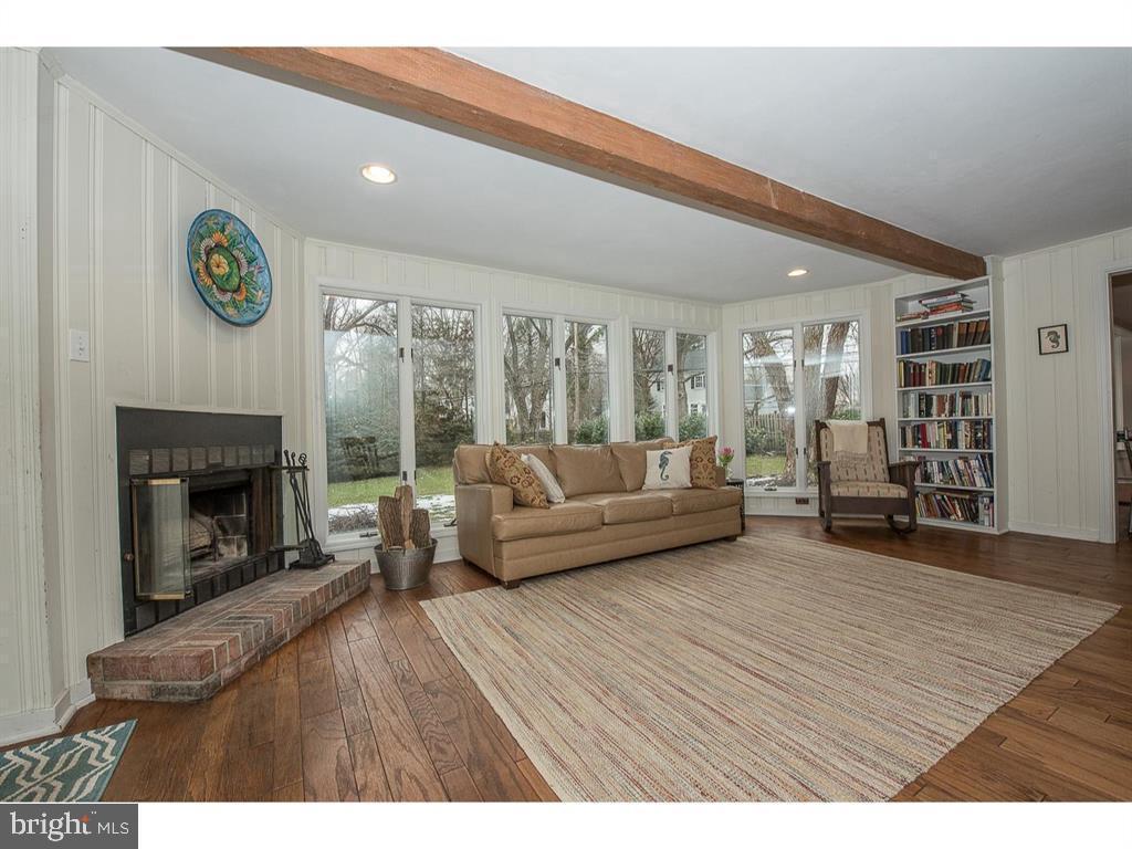 WYNNEWOOD - Residential