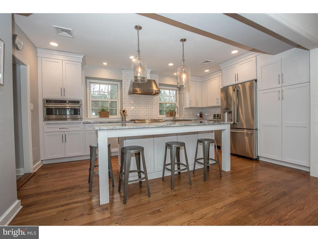 WYNNEWOOD - Residential