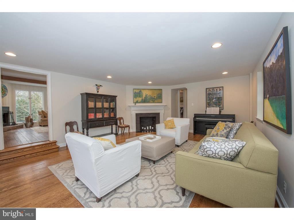 WYNNEWOOD - Residential