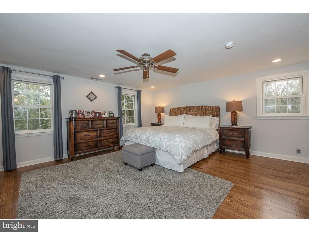 WYNNEWOOD - Residential