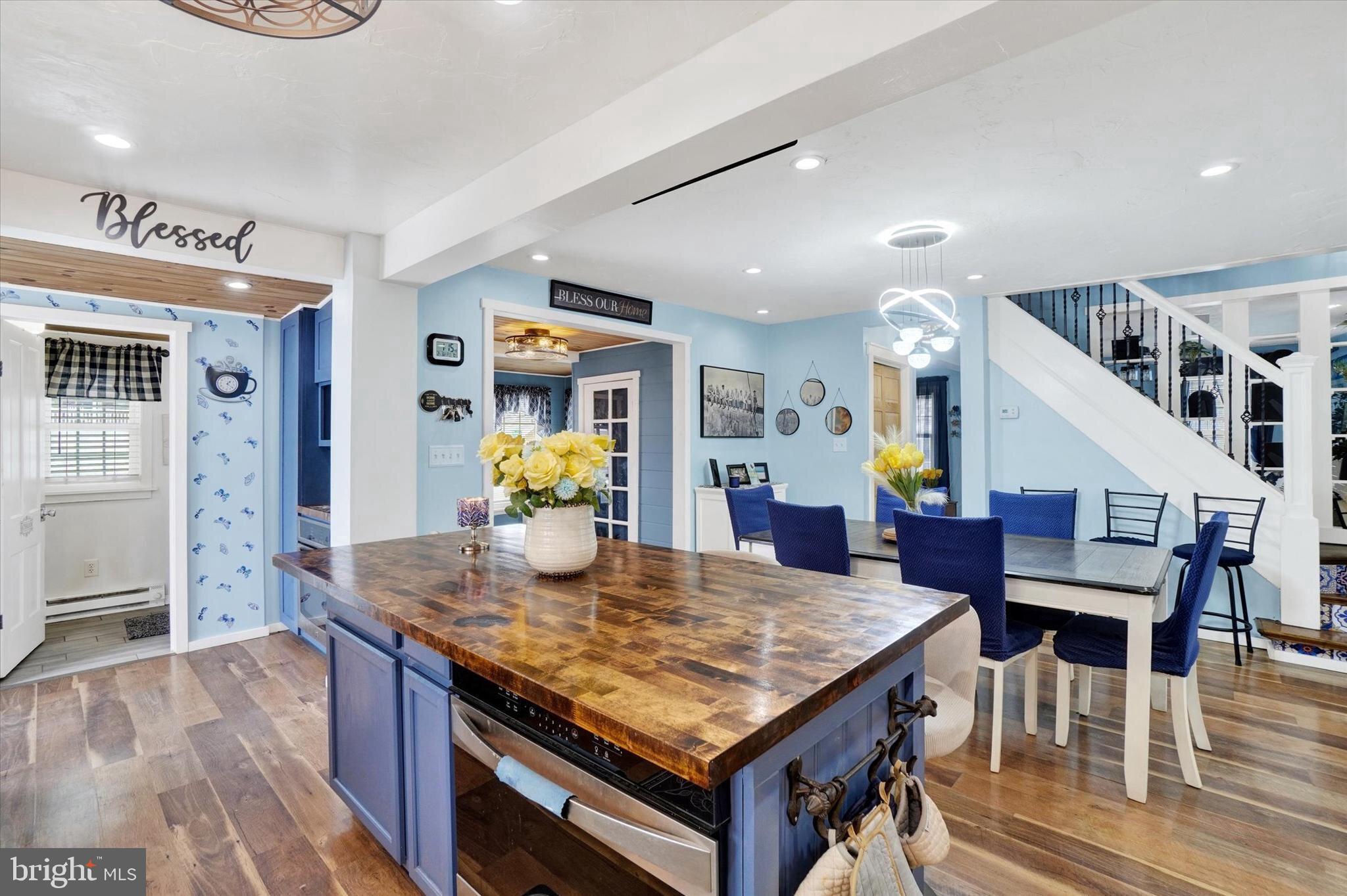 MANCHESTER BORO - Residential