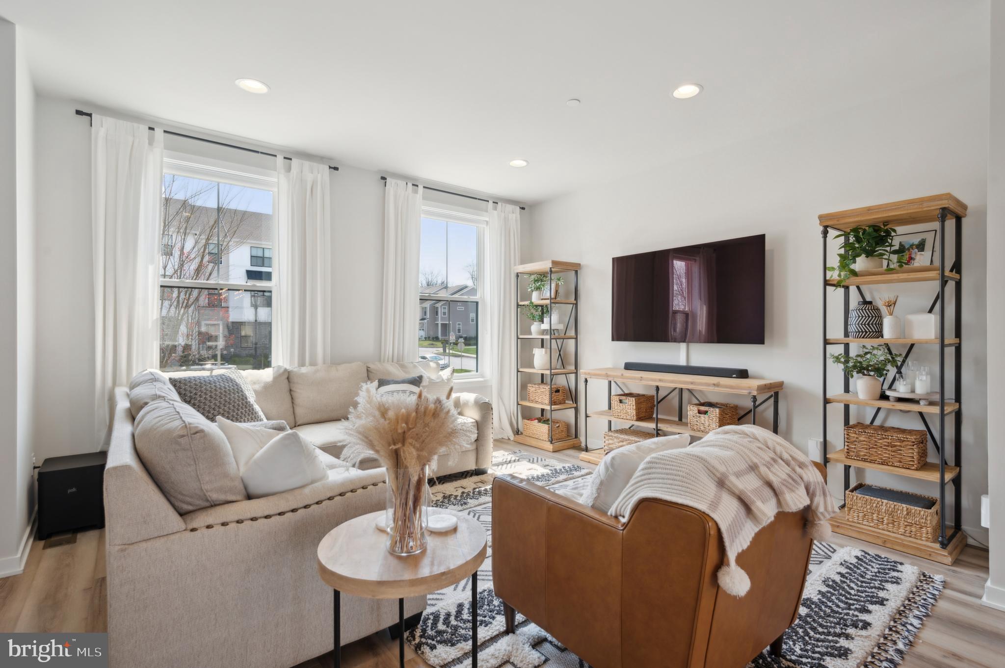 FRANKLIN STATION - Residential