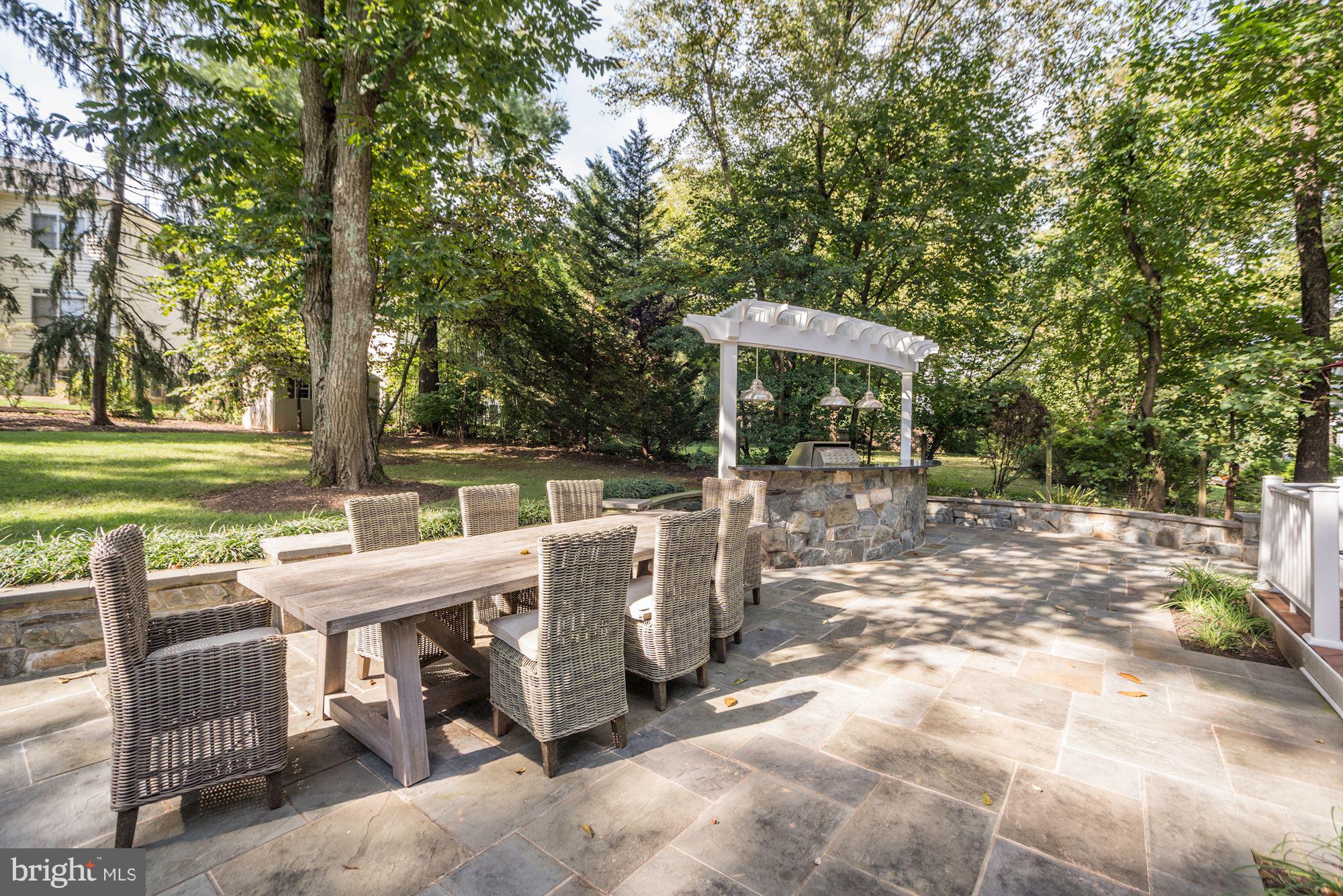 DIVINE - Residential