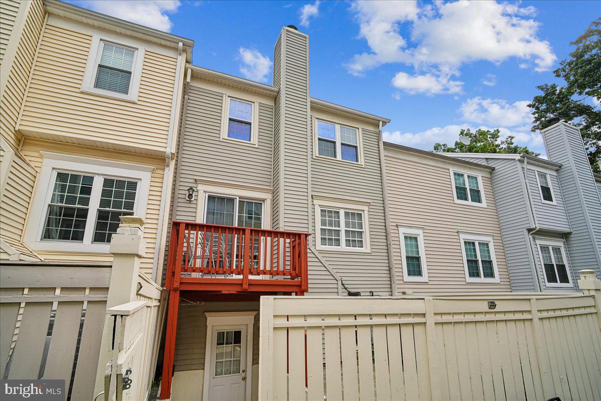 2374 BRANLEIGH PARK COURT