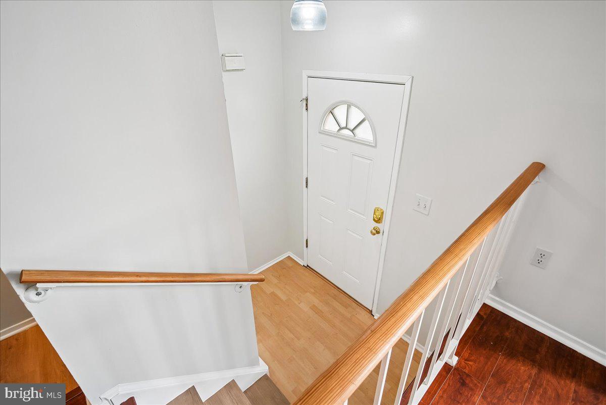 2374 BRANLEIGH PARK COURT