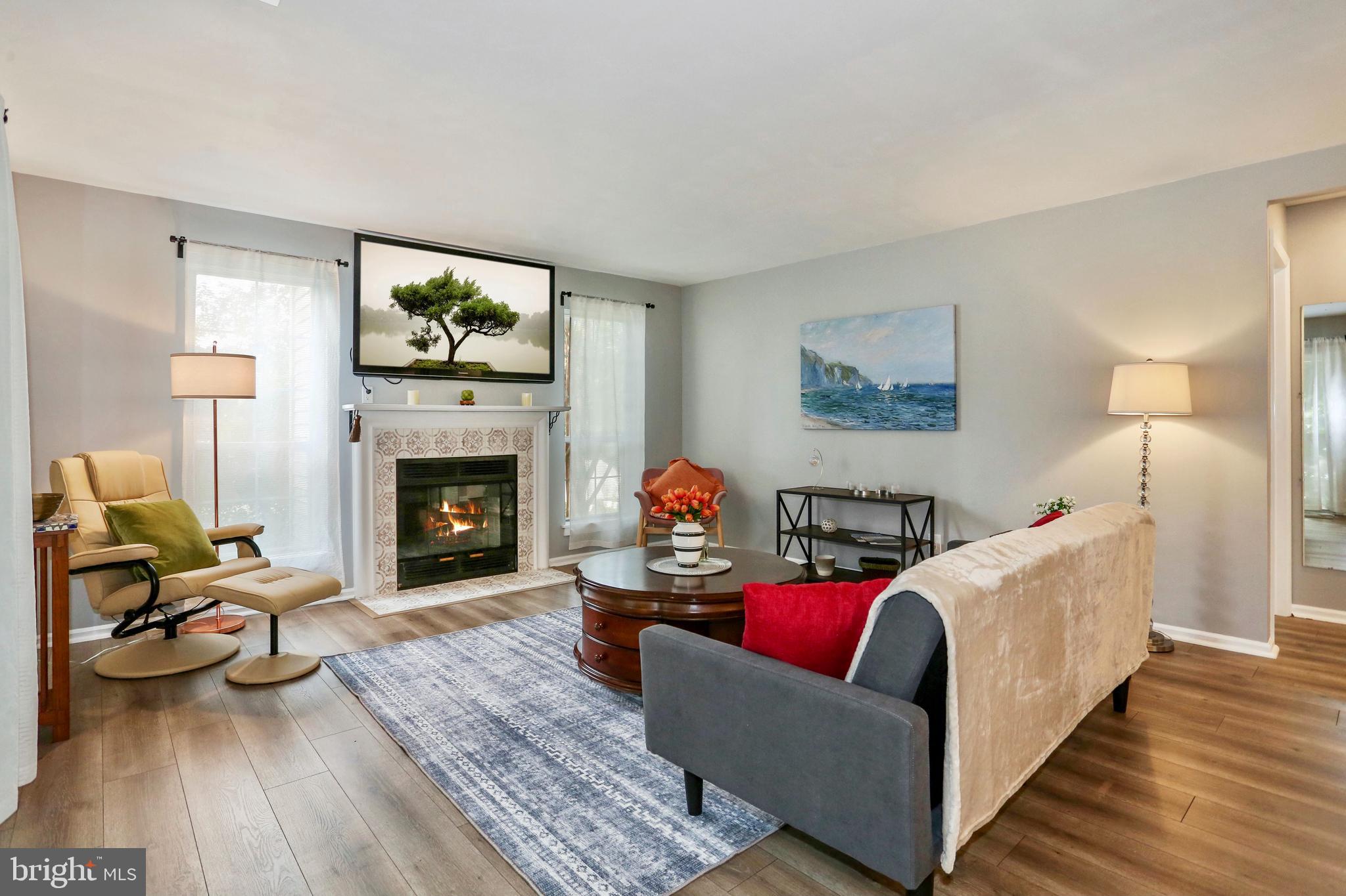 CARR AT PINECREST - Residential