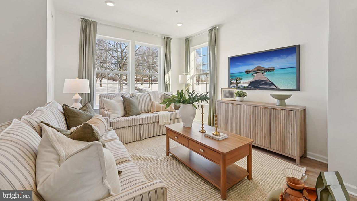 SPRING GARDEN MEADOWS - Residential