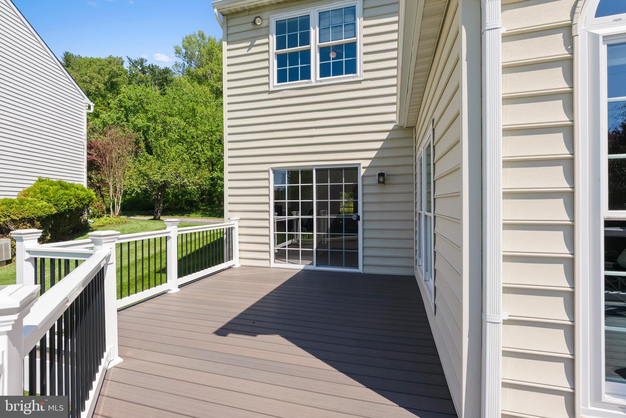 HUNTERS RUN - Residential