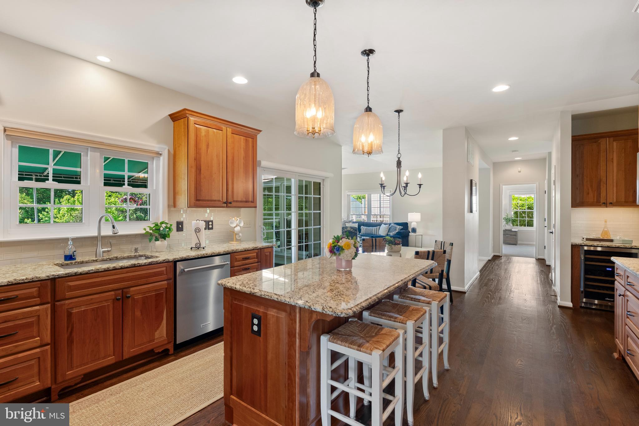 HUNTERS RUN - Residential