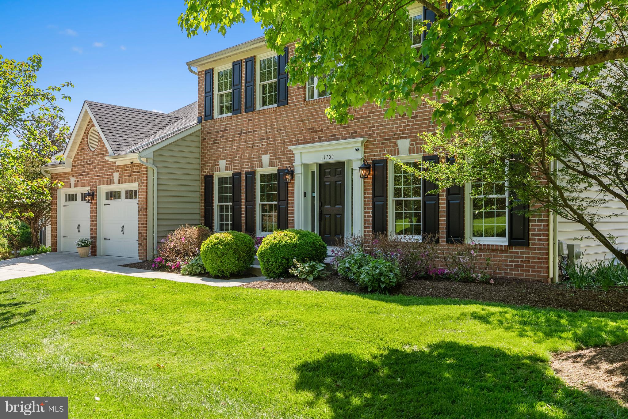 HUNTERS RUN - Residential