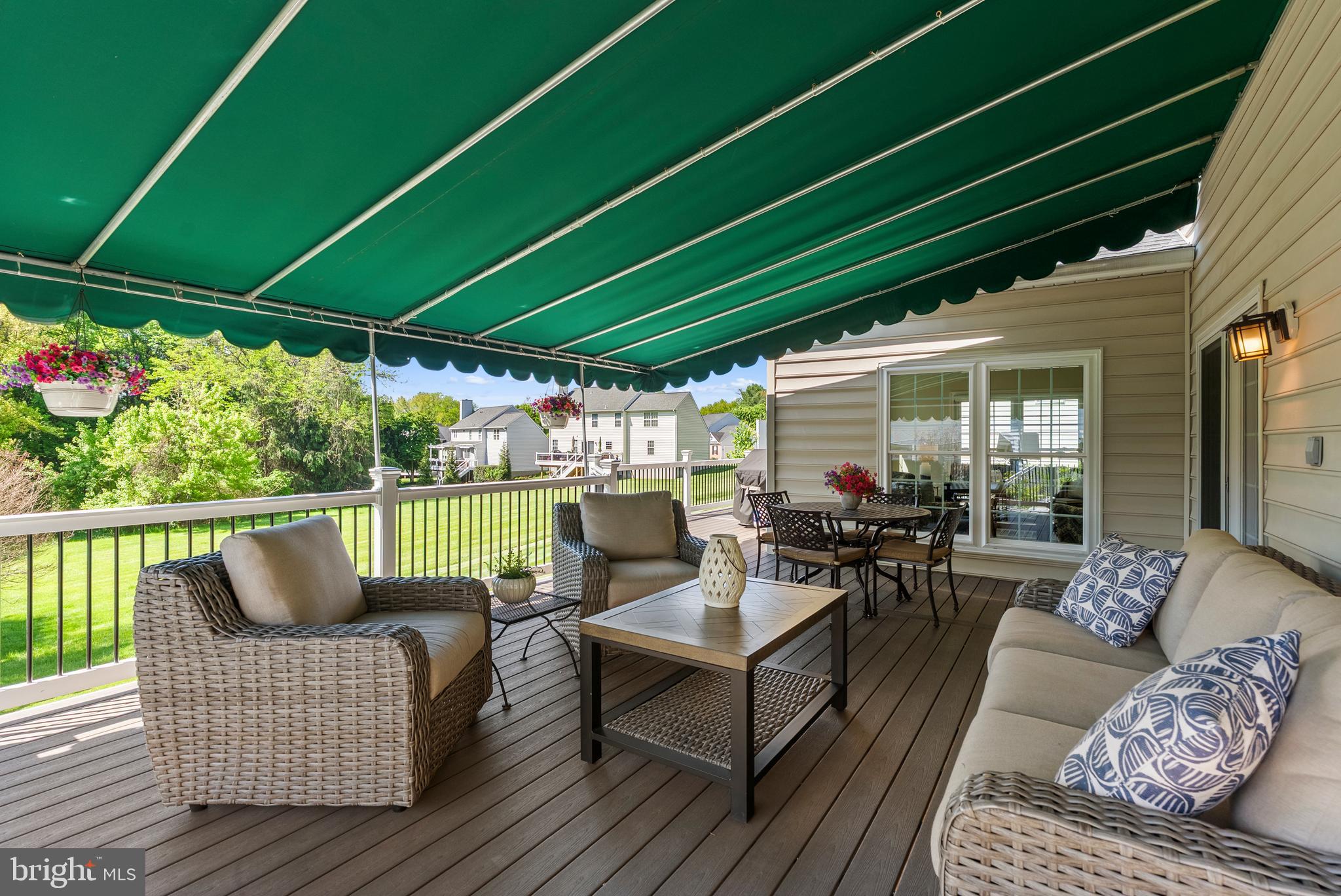 HUNTERS RUN - Residential