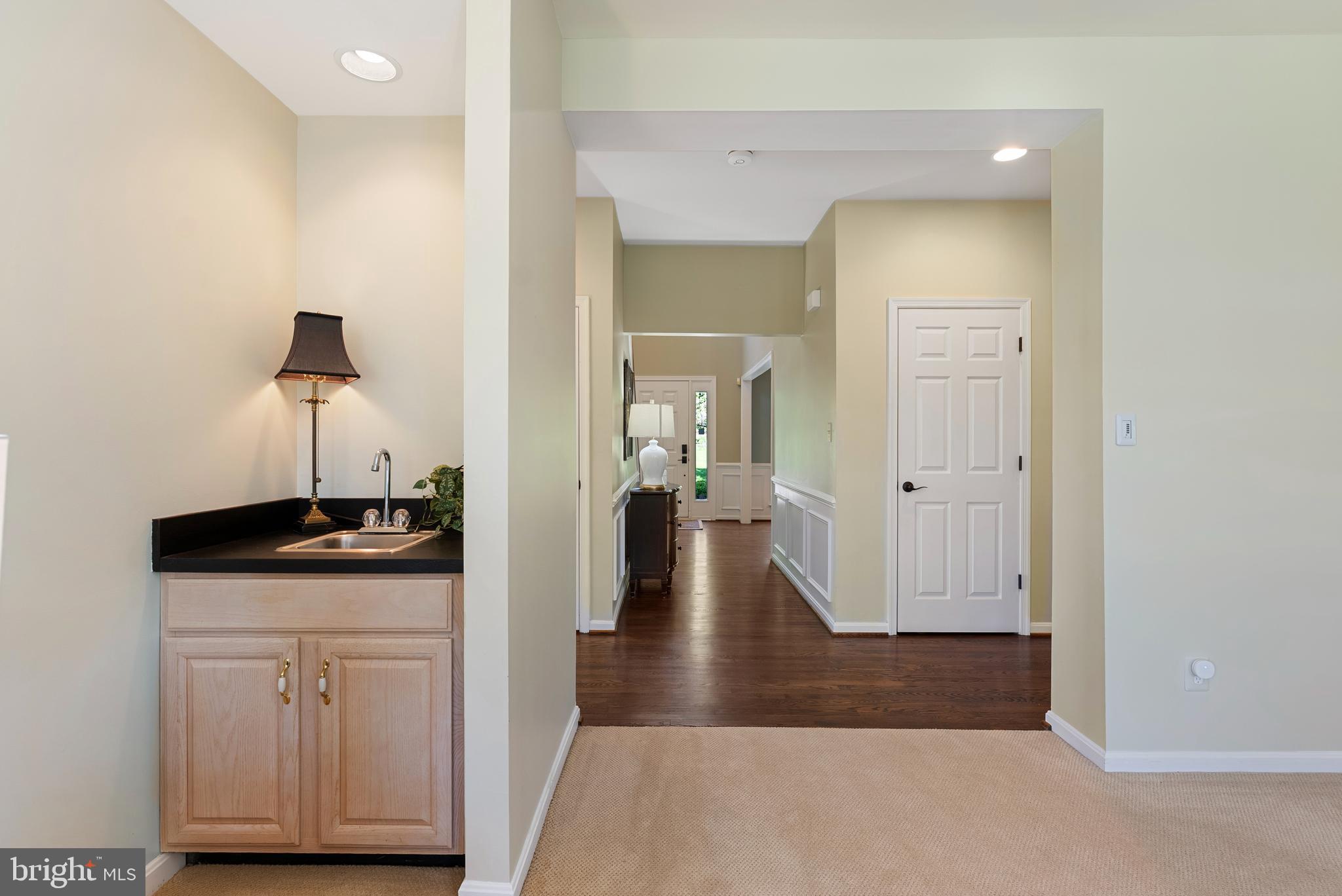 HUNTERS RUN - Residential