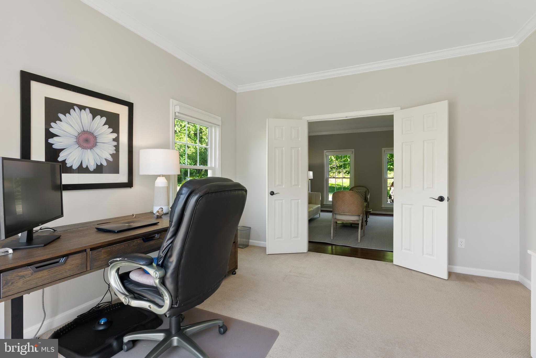 HUNTERS RUN - Residential