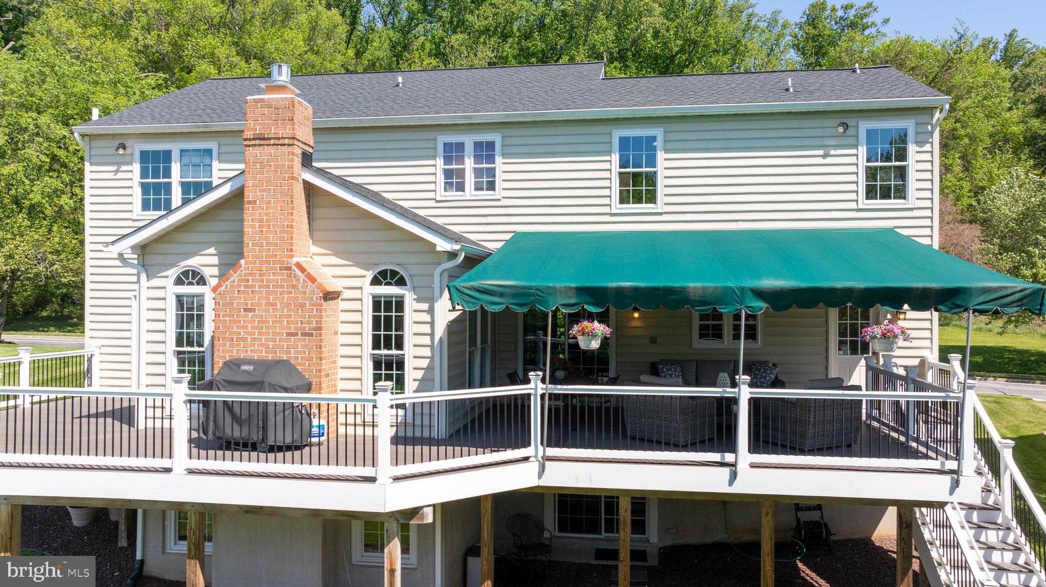 HUNTERS RUN - Residential