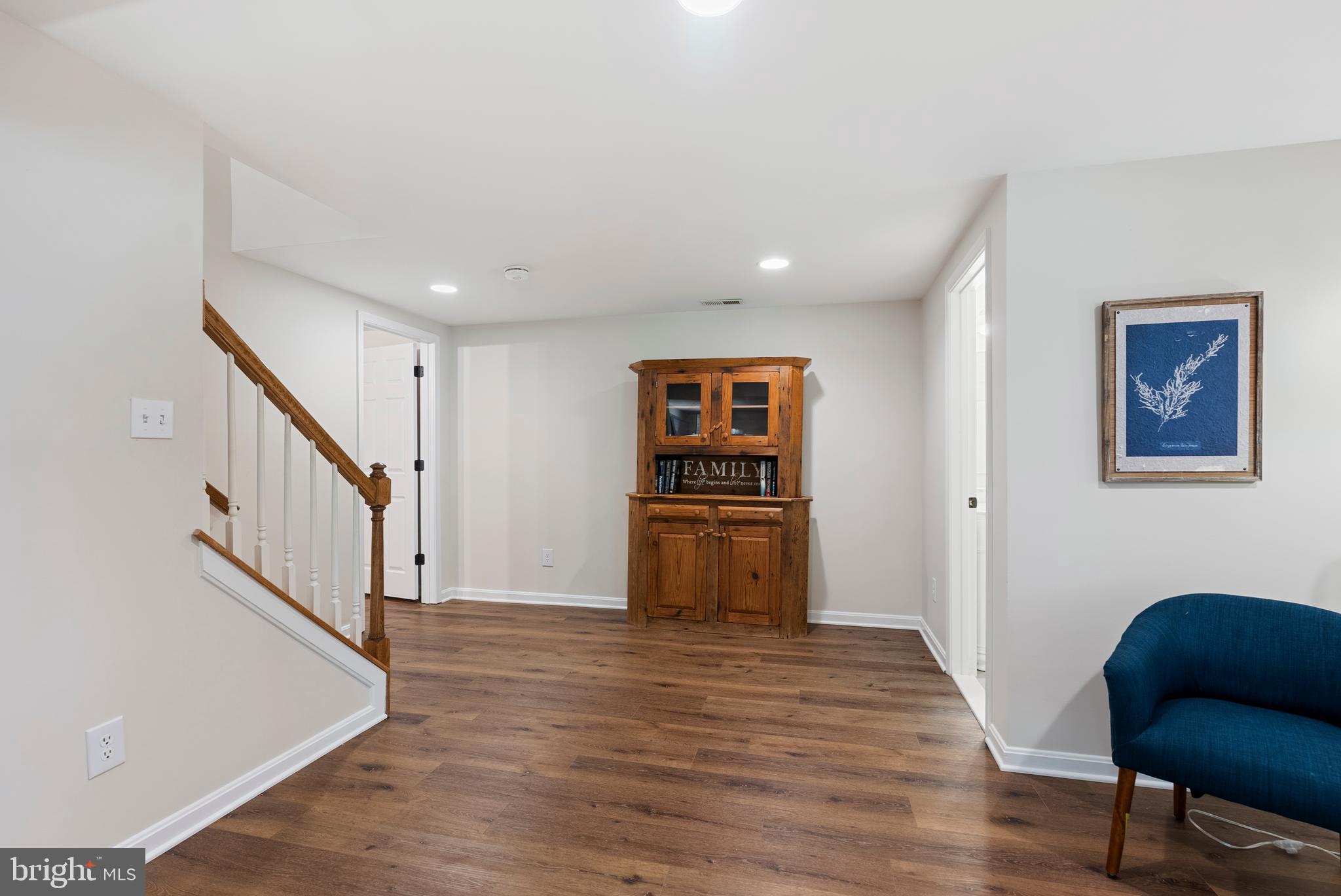HUNTERS RUN - Residential