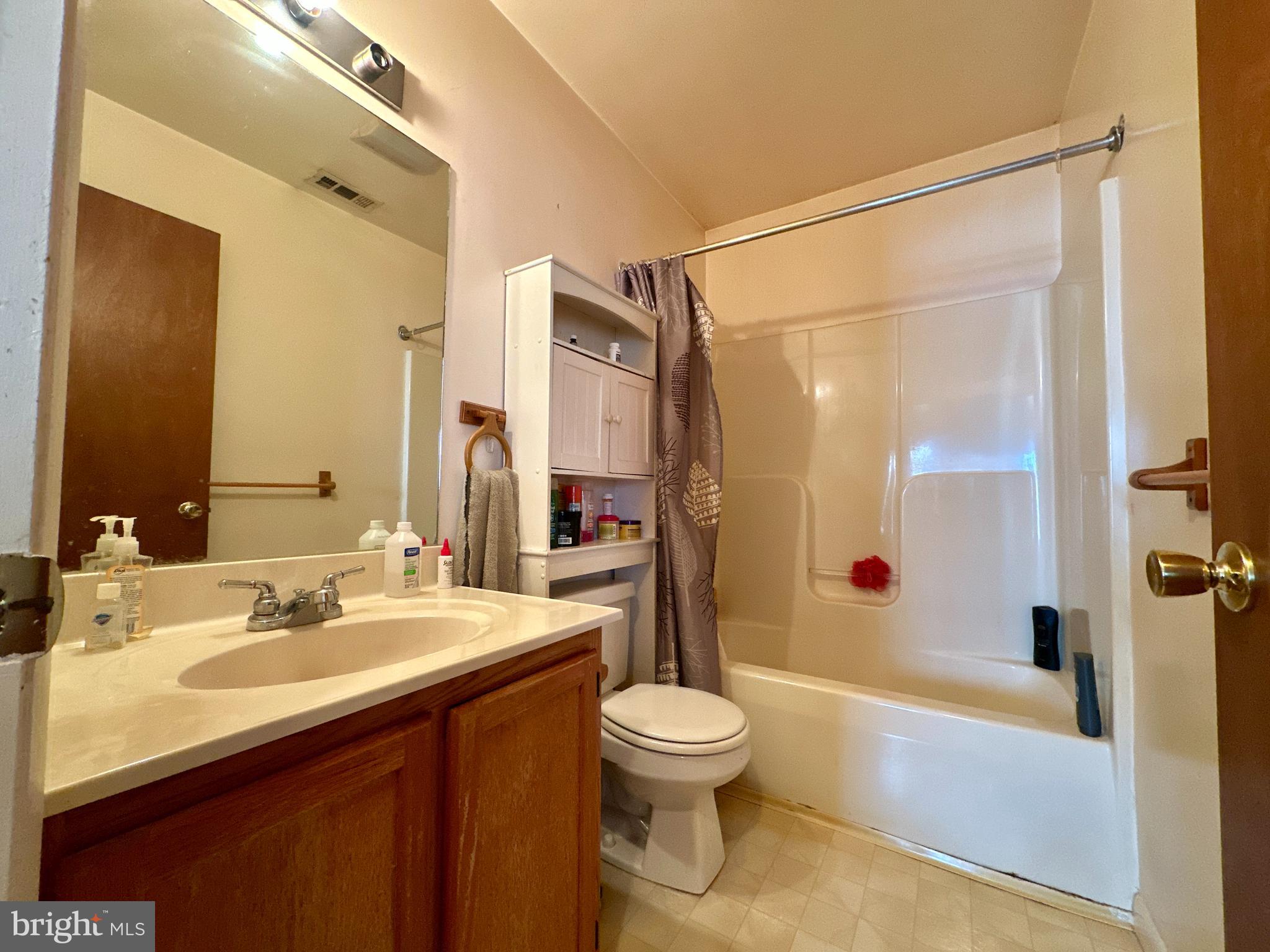 KNIGHTS LANDING - Residential