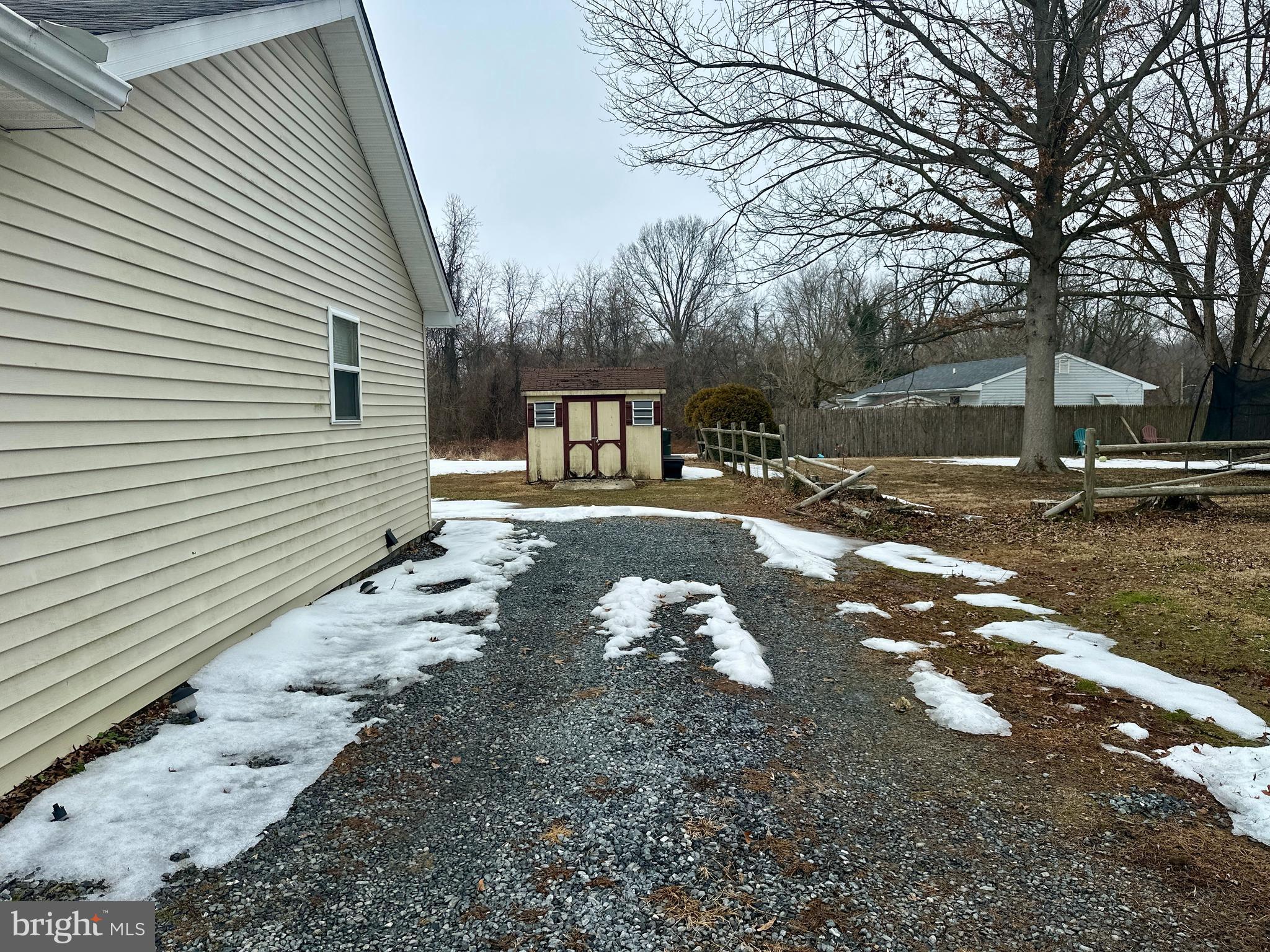 KNIGHTS LANDING - Residential