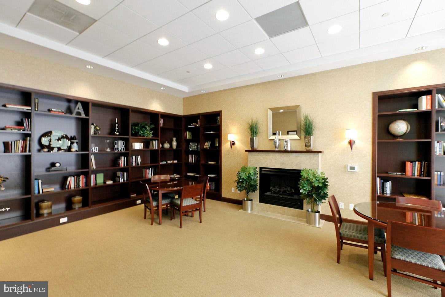 THE PHOENIX CONDOMINIUMS - Residential Lease