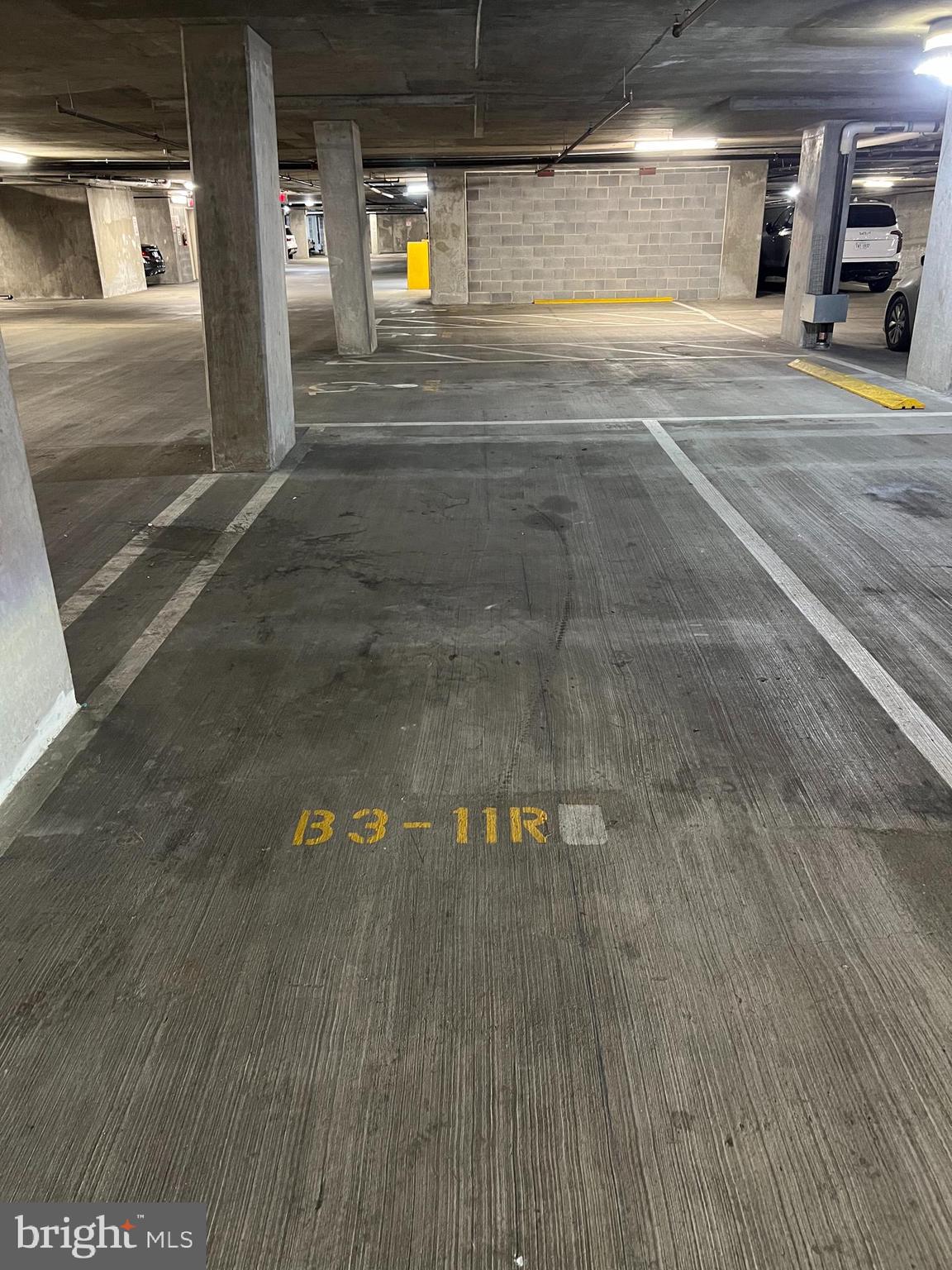 THE PHOENIX CONDOMINIUMS - Residential Lease