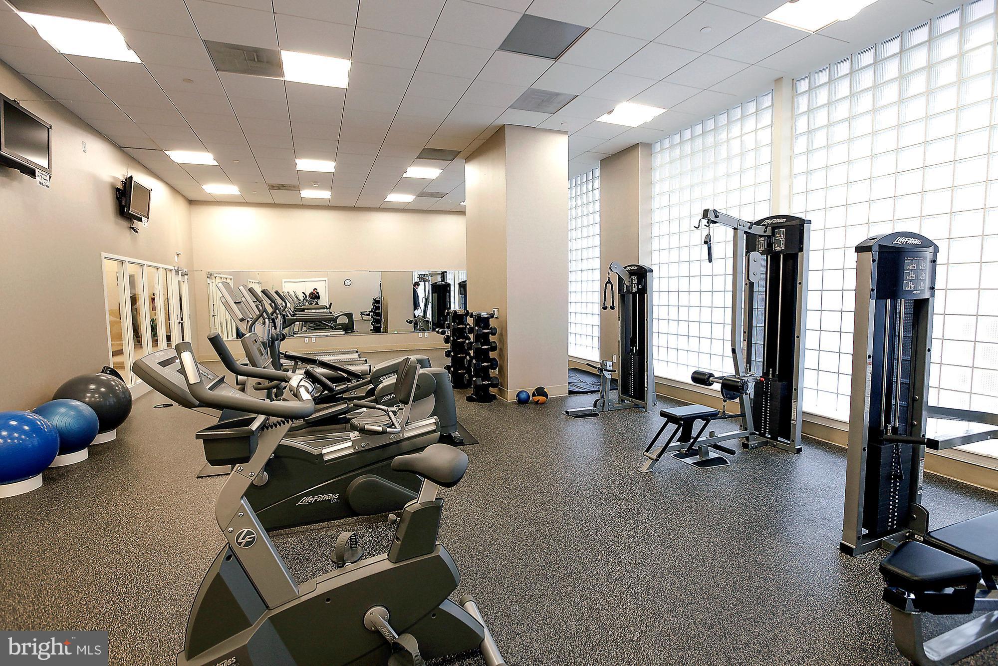 THE PHOENIX CONDOMINIUMS - Residential Lease