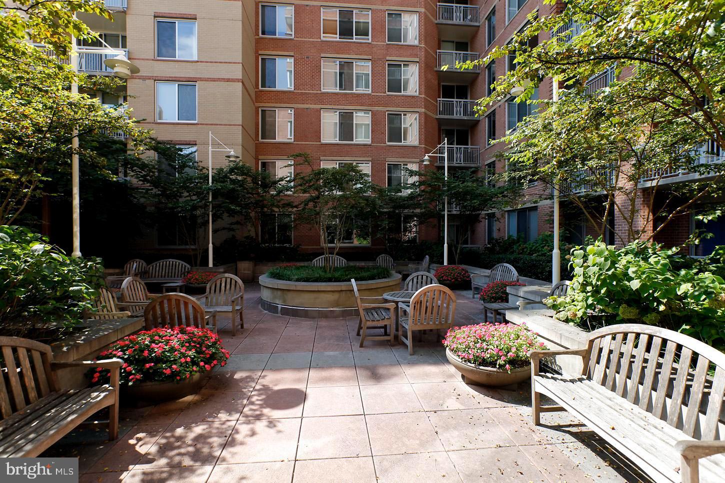 THE PHOENIX CONDOMINIUMS - Residential Lease