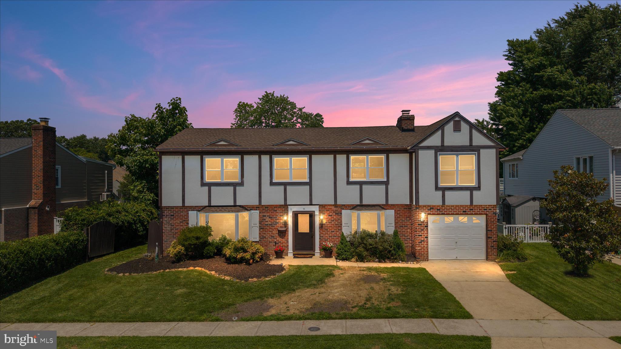 35 NEPTUNE DRIVE