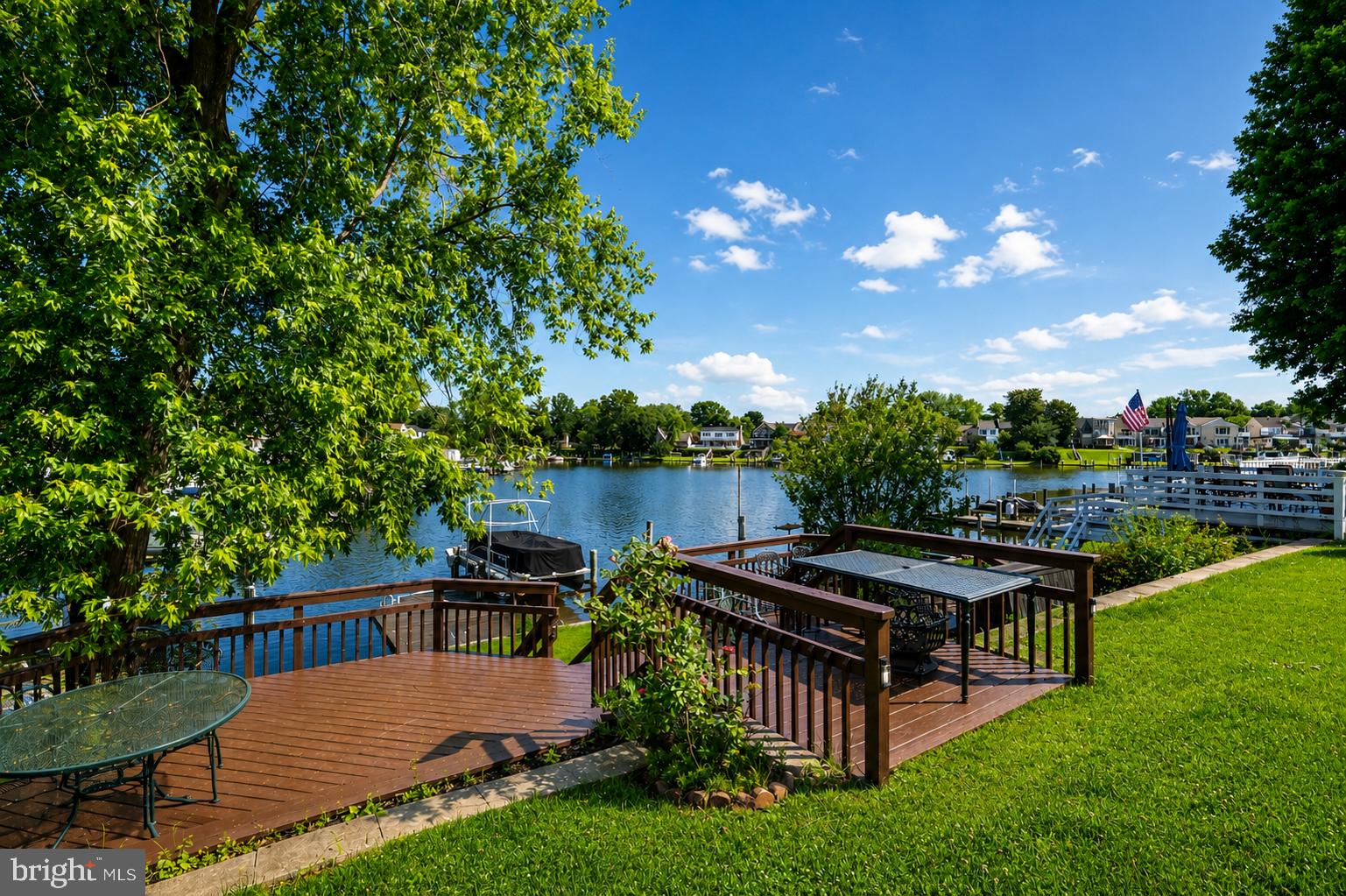 35 NEPTUNE DRIVE