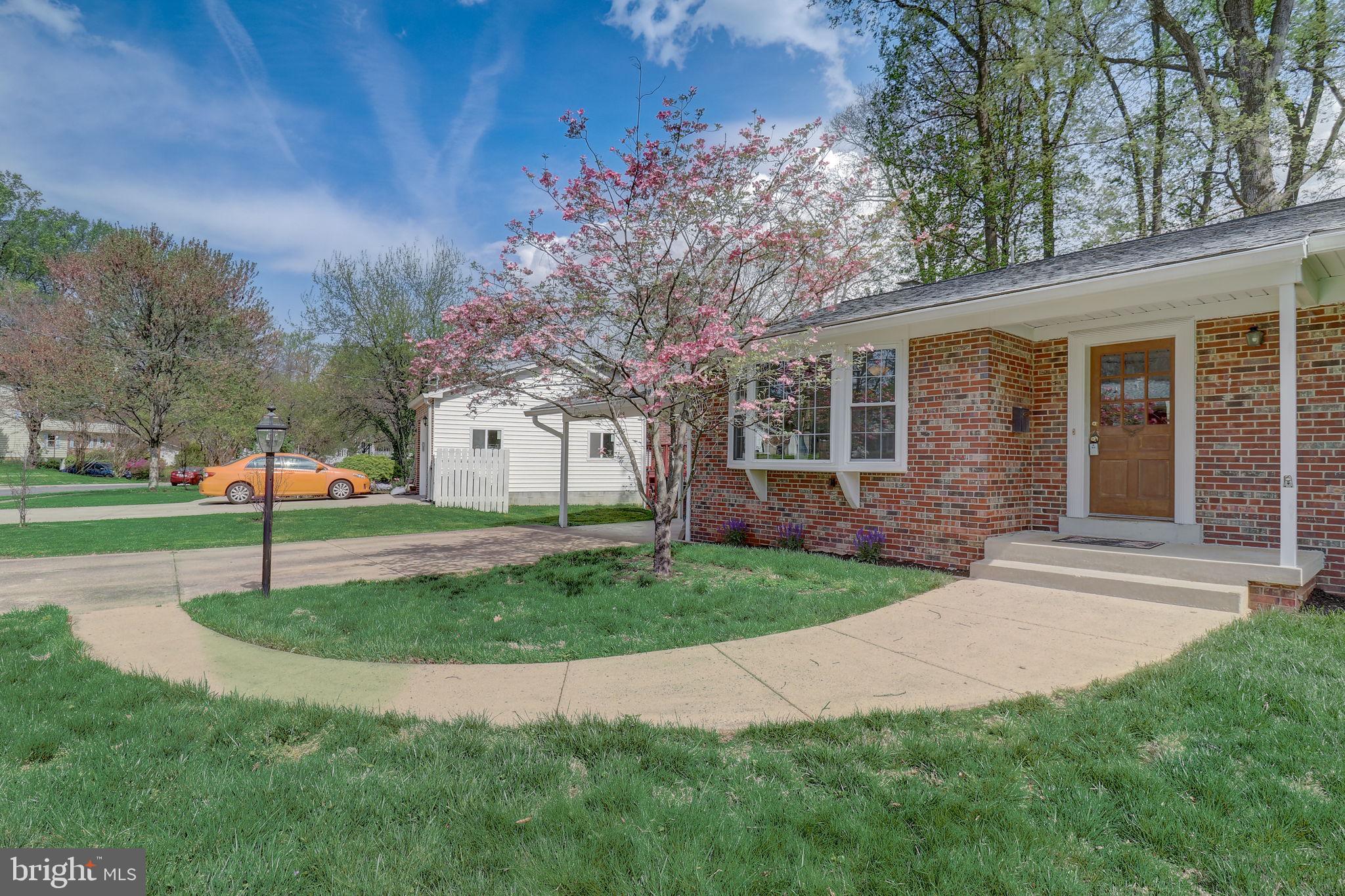 MOSBY WOODS - Residential